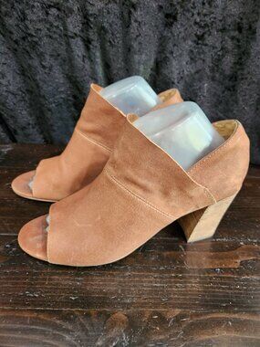 Adam Tucker McKenna Brown Leather Peep-toe Block Heel Sandal/Sz. 9.5